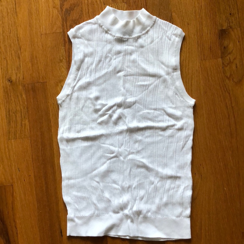 Banana Republic Ribbed Sleeveless Turtleneck Sweater